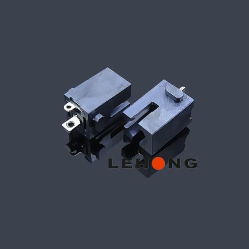 PCB插座 电子设备内部连接的桥梁与核心组件